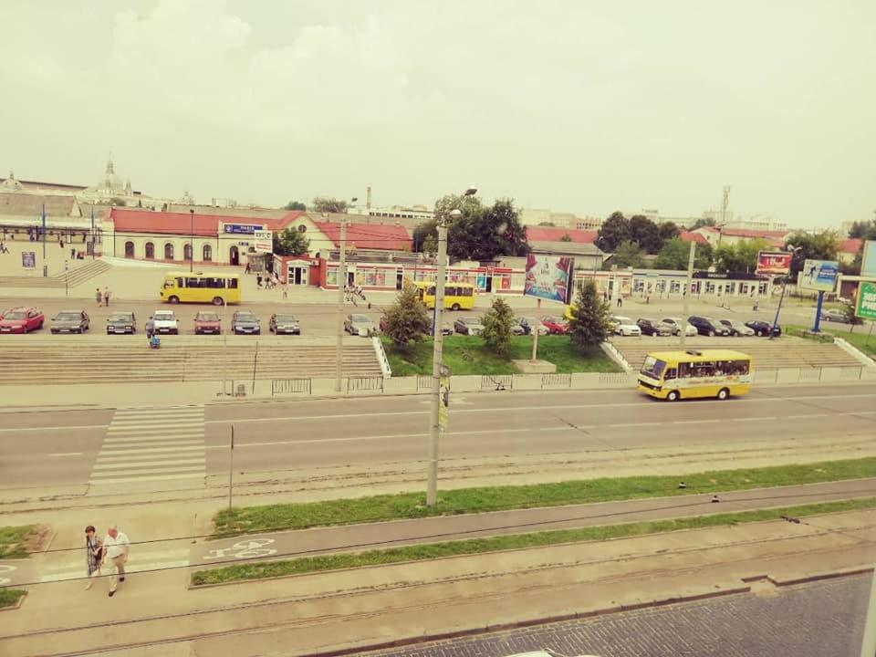 לבוב Городоцька 169, Жд Вокзал,Близько Центр,Парковка מראה חיצוני תמונה